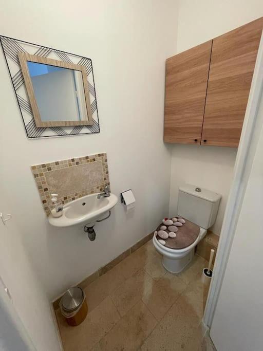 Appartement Bord De Mer Avec Garage Menton Eksteriør bilde