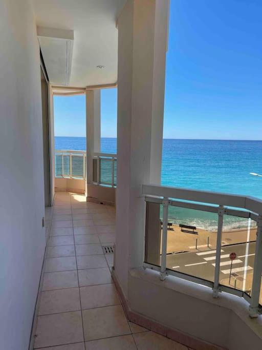 Appartement Bord De Mer Avec Garage Menton Eksteriør bilde